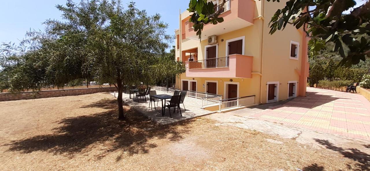 Savvas Apartments Plítra Exterior foto